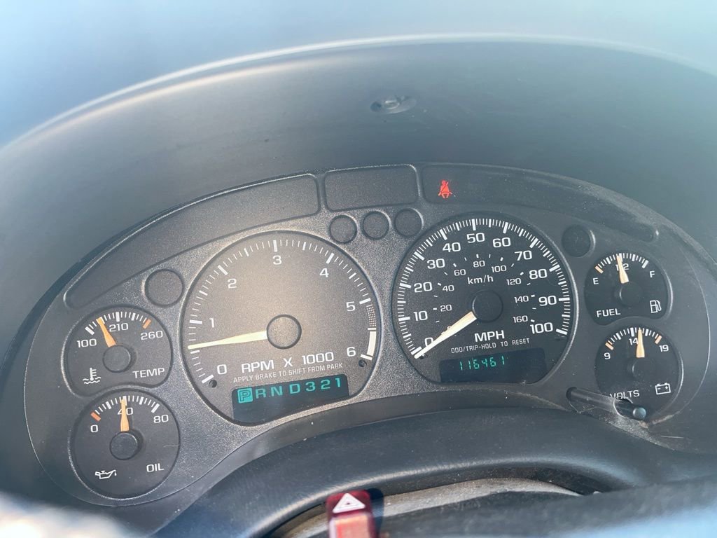 Used 2002 Chevrolet Blazer LS w/ Preferred Equipment Group image 5