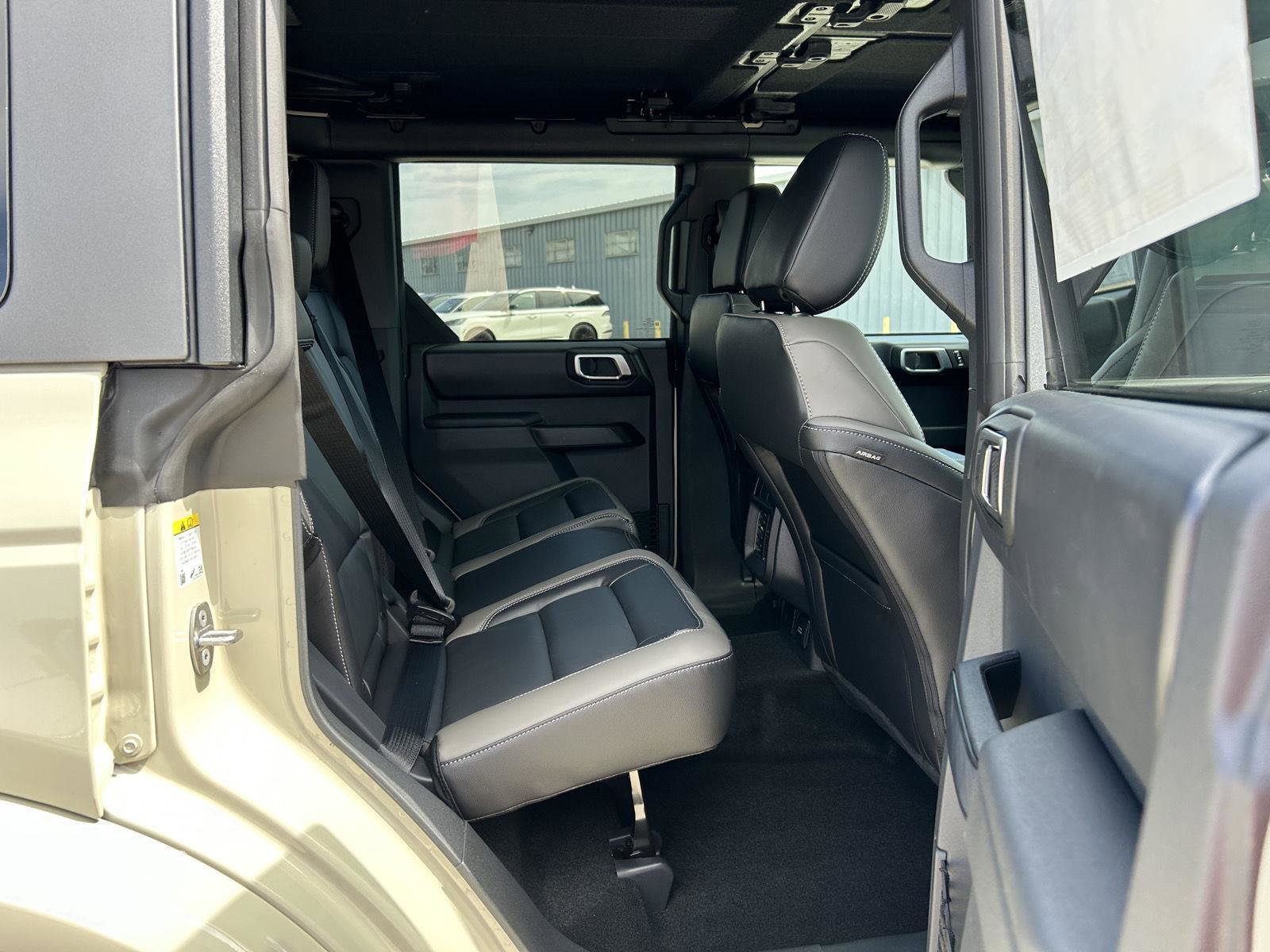 New 2026 Ford Bronco Outer Banks AWD/4WD image 31