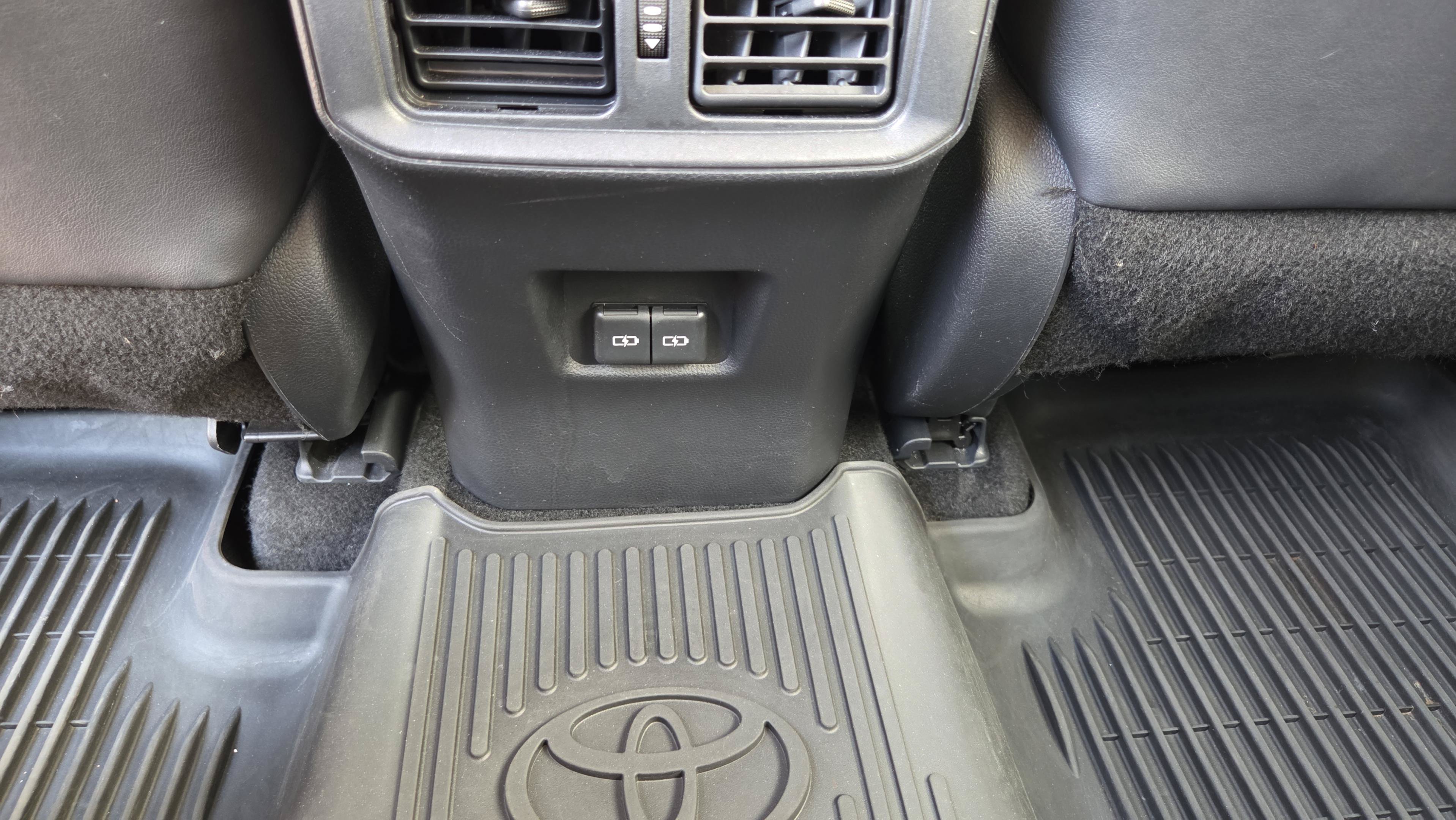 Certified 2024 Toyota RAV4 XLE Premium FWD image 12