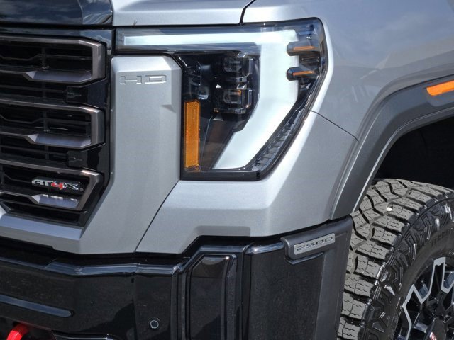Certified 2026 GMC Sierra 2500 AT4X AWD/4WD image 10