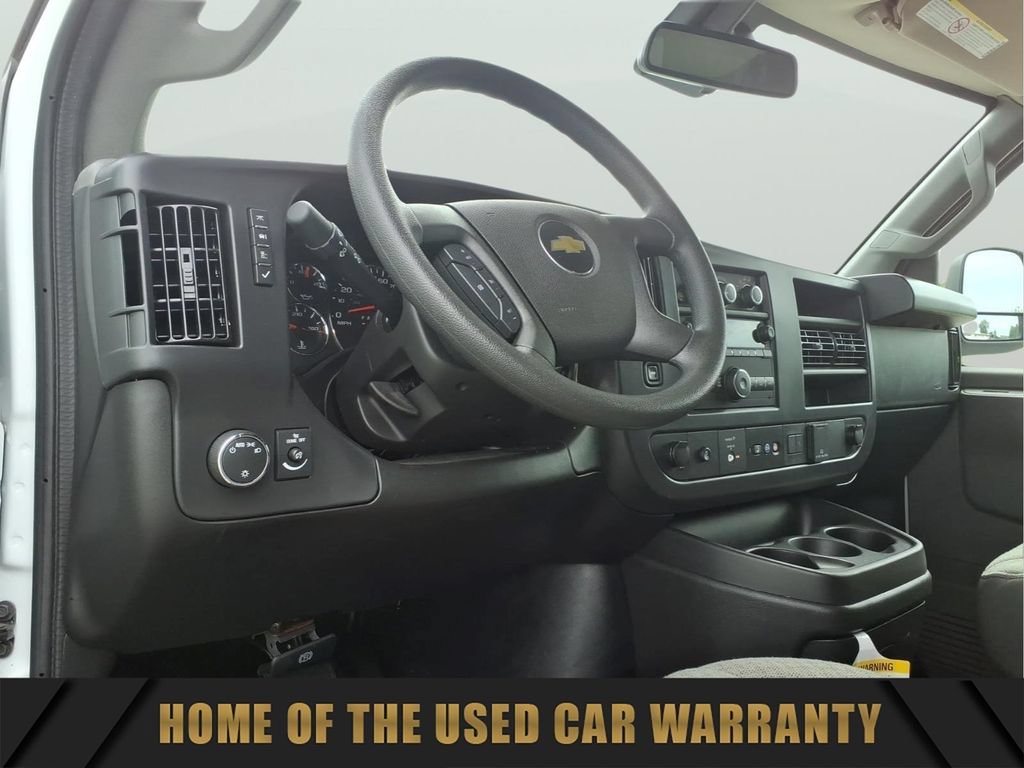 Used 2025 Chevrolet Express 3500 LT w/ LT Preferred Equipment Group RWD image 16