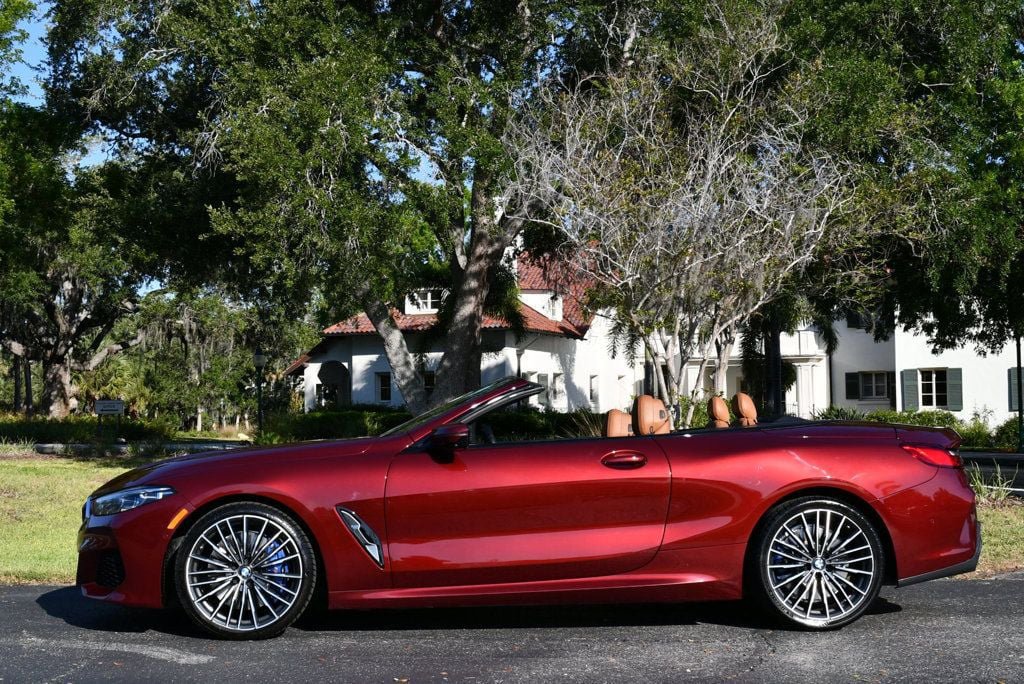 Used 2022 BMW 840i Convertible RWD image 32