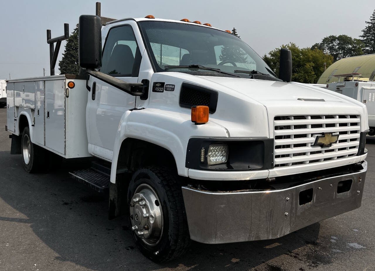 Used 2006 Chevrolet Kodiak C4500 2WD Regular Cab image 3