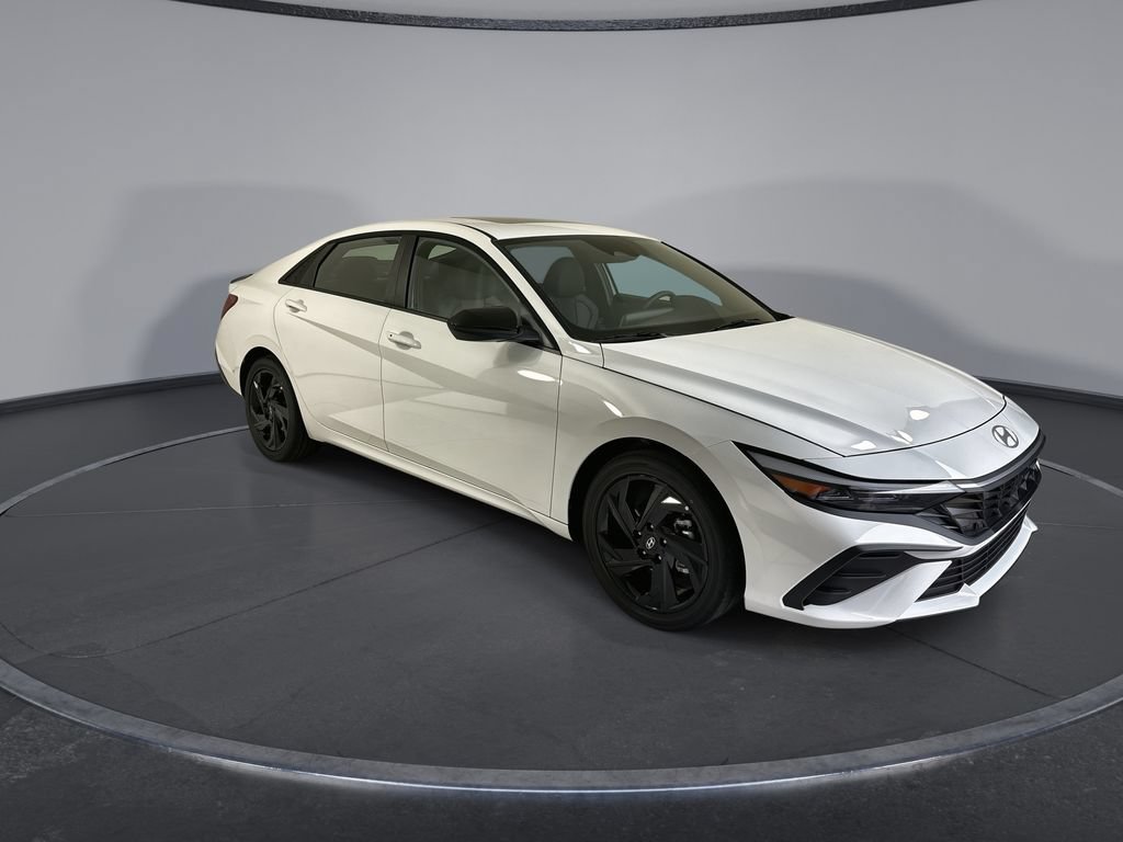 New 2026 Hyundai Elantra SEL Sport FWD video 2