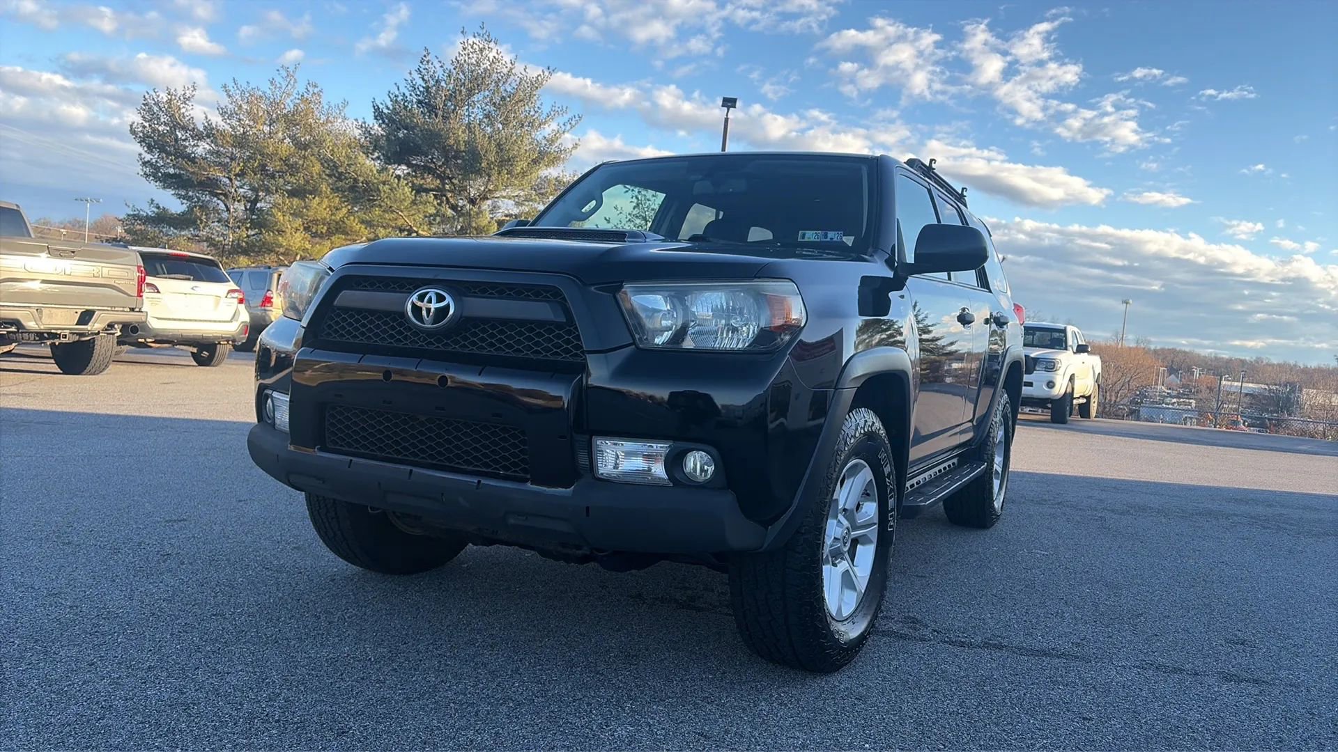 Used 2011 Toyota 4Runner SR5 image 2