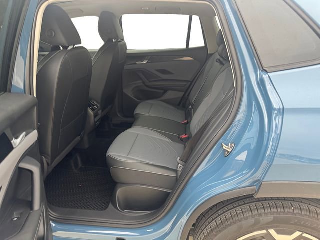 Used 2026 Volkswagen Tiguan SE FWD image 22