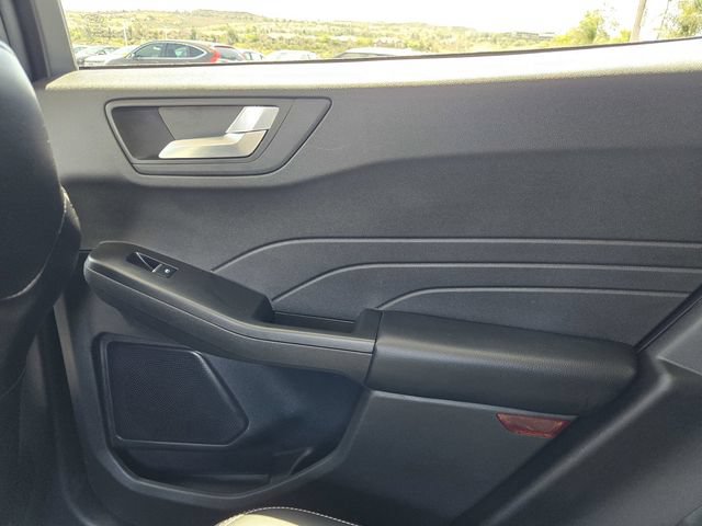 Used 2024 Ford Escape SE FWD image 13