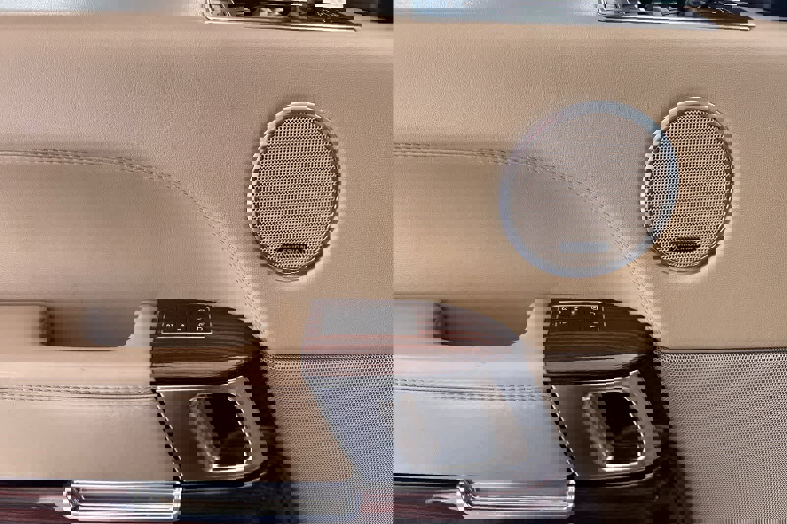 Used 2015 Land Rover Range Rover Long Wheelbase Supercharged image 12