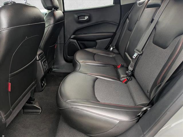 Used 2020 Jeep Compass Trailhawk w/ Safety & Security Group AWD/4WD image 17