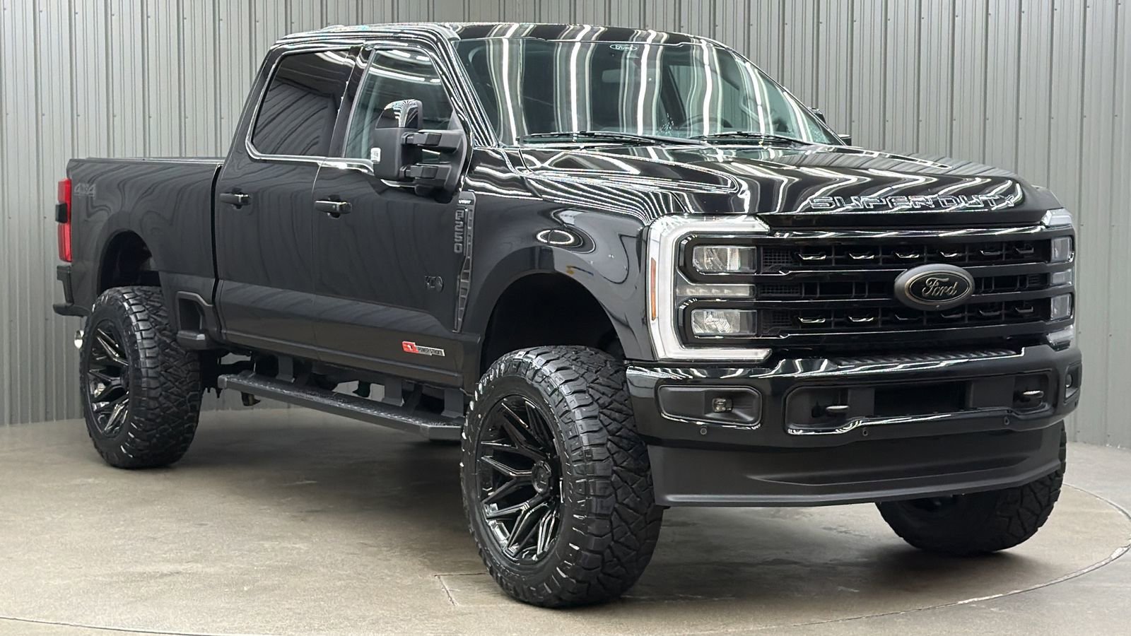 Used 2024 Ford F250 Lariat w/ Lariat Ultimate Package image 7