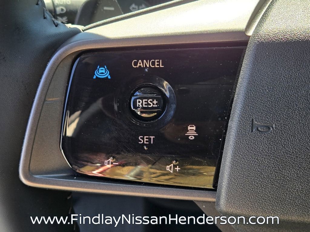 Used 2025 Nissan Murano SV image 31