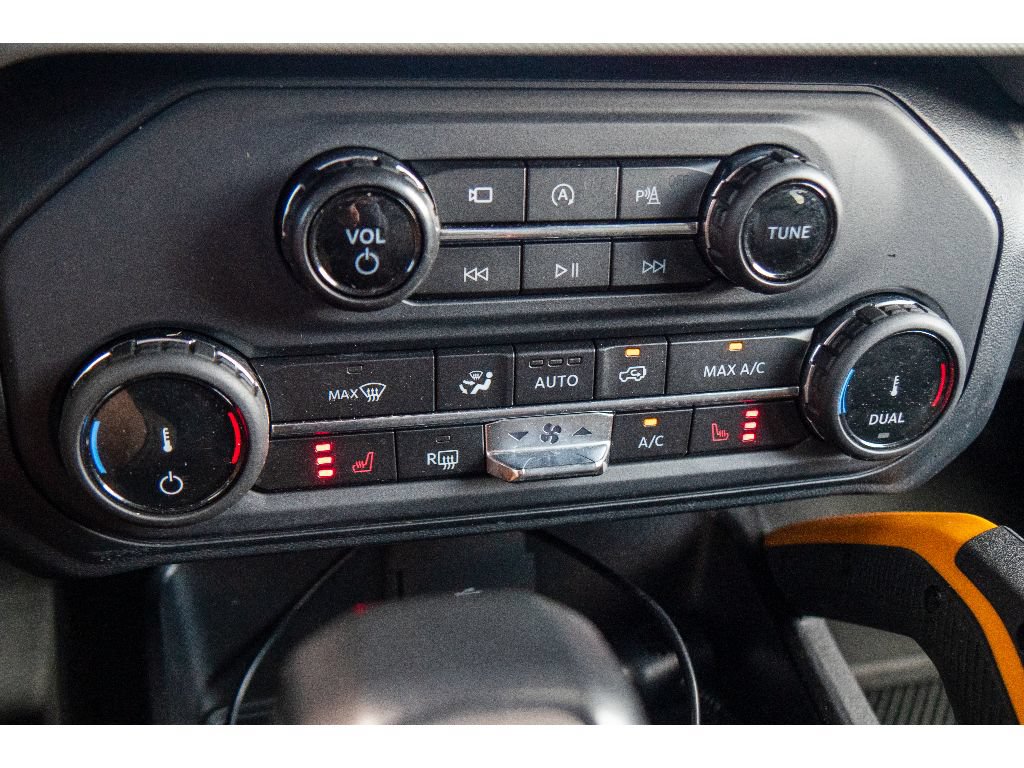 Used 2022 Ford Bronco Badlands w/ Sasquatch Package AWD/4WD image 25