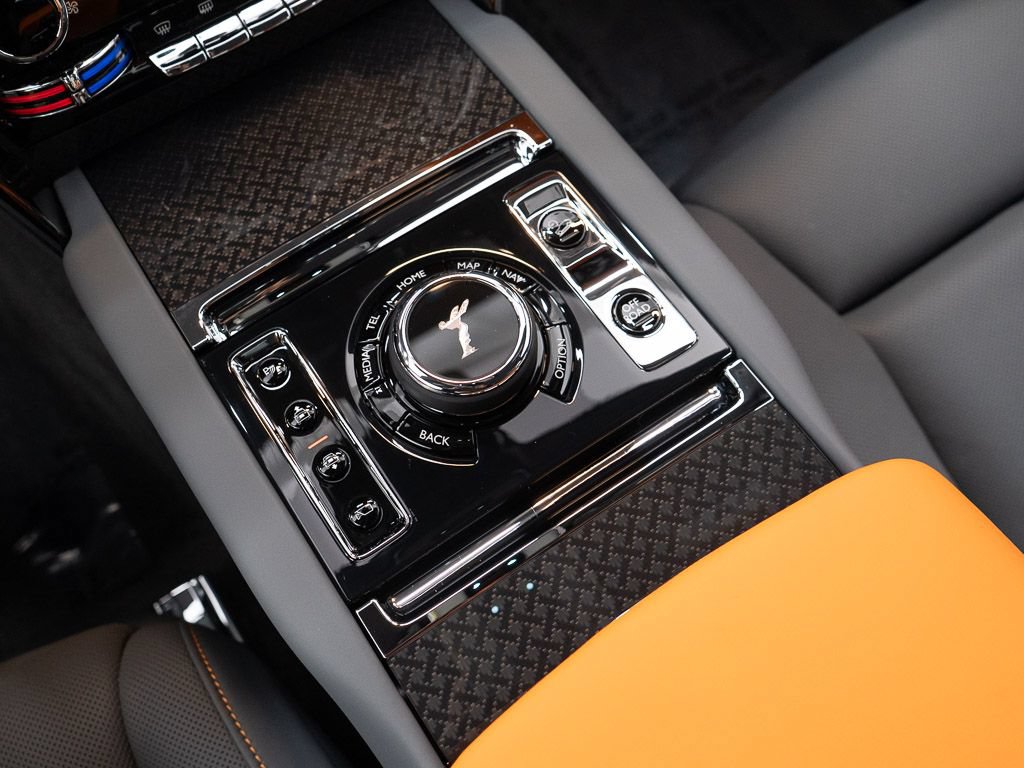 New 2027 Rolls-Royce Cullinan Black Badge AWD/4WD image 45