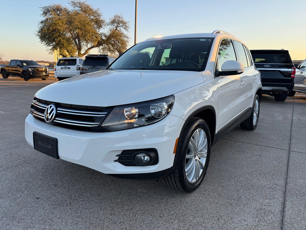 Used 2014 Volkswagen Tiguan SEL FWD image 3