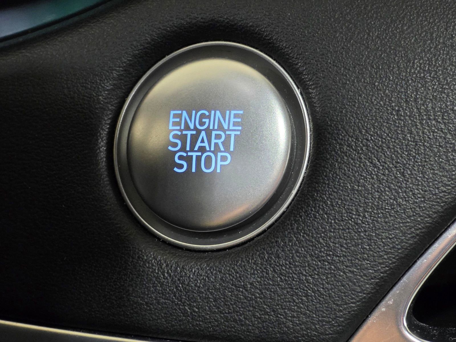 Used 2022 Hyundai Palisade Calligraphy w/ Cargo Package image 32