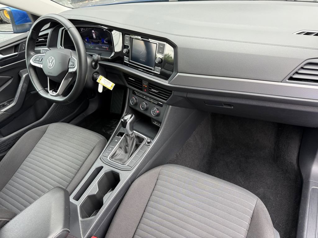 Used 2024 Volkswagen Jetta S FWD image 17
