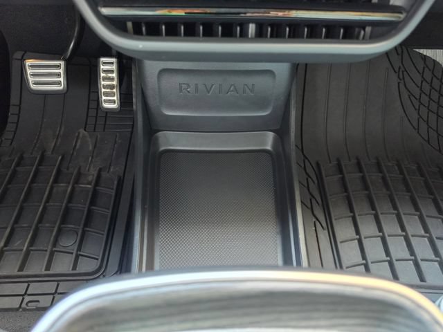 Used 2023 Rivian R1S Launch Edition Quad AWD/4WD image 35