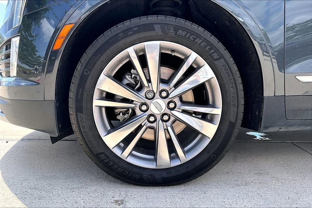 Used 2023 Cadillac XT5 Premium Luxury w/ Technology Package image 11