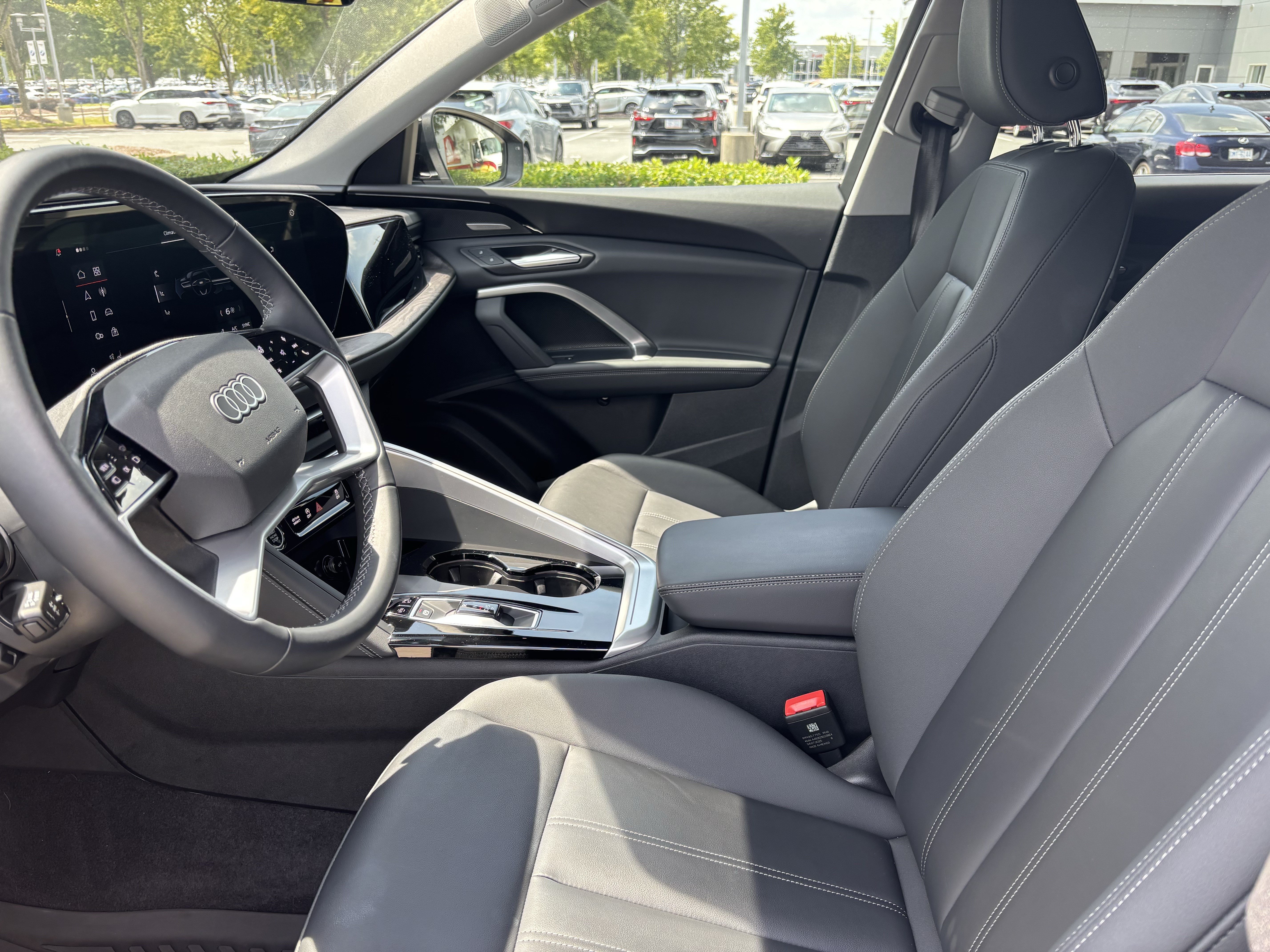 Certified 2025 Audi Q5 Premium w/ Premium Plus AWD/4WD image 16