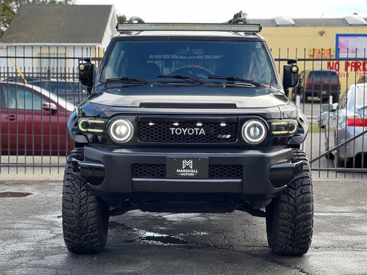 Used 2009 Toyota FJ Cruiser 2WD image 2