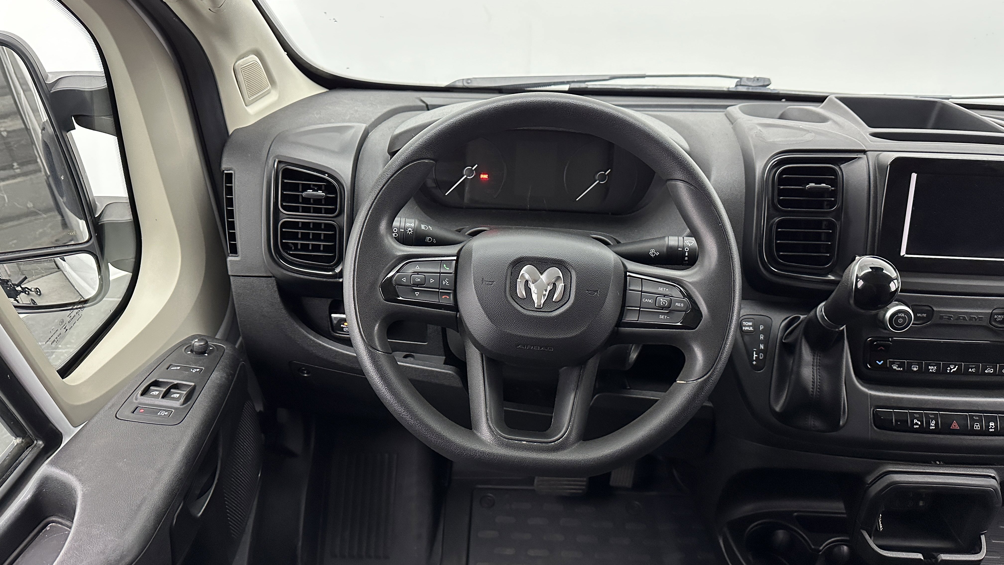 Used 2022 RAM ProMaster 3500 w/ Driver Convenience Group image 18