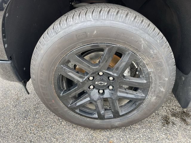 Used 2024 Chevrolet Silverado 1500 Custom AWD/4WD image 10