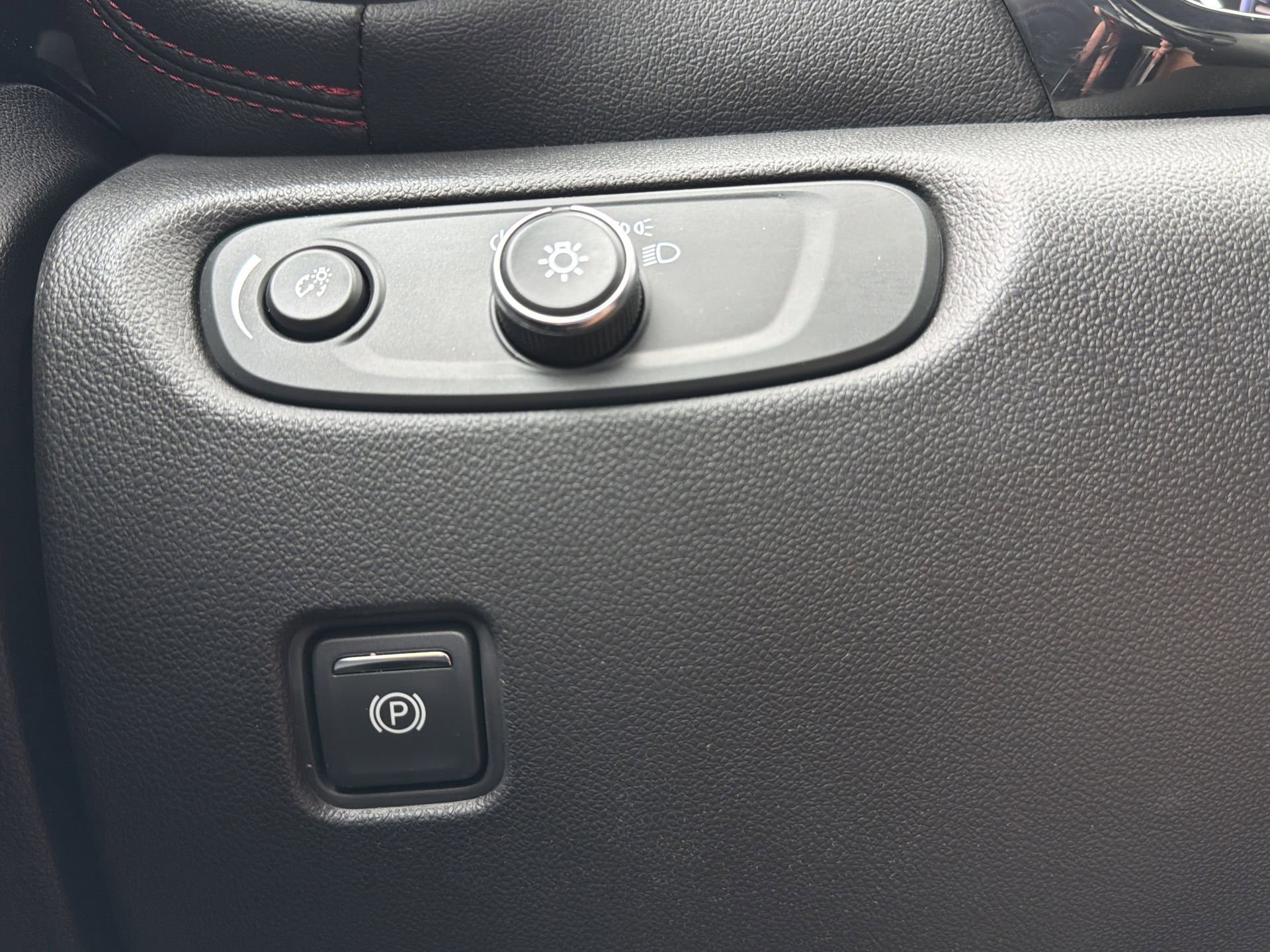 Used 2019 Chevrolet Blazer RS image 29