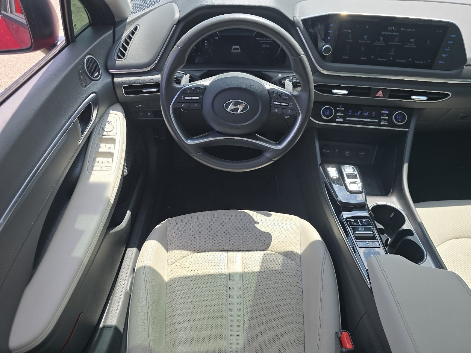 Used 2023 Hyundai Sonata Limited FWD image 25