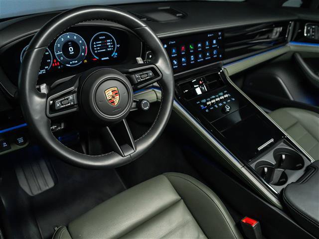 Certified 2024 Porsche Panamera 4 AWD/4WD image 4