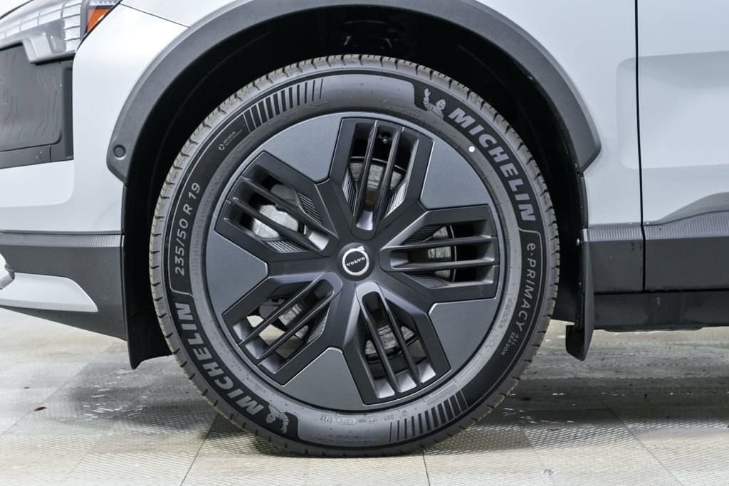 New 2026 Volvo EX30 Cross Country Ultra w/ Protection Package Premier image 37