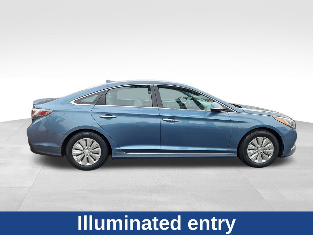Used 2016 Hyundai Sonata SE image 4