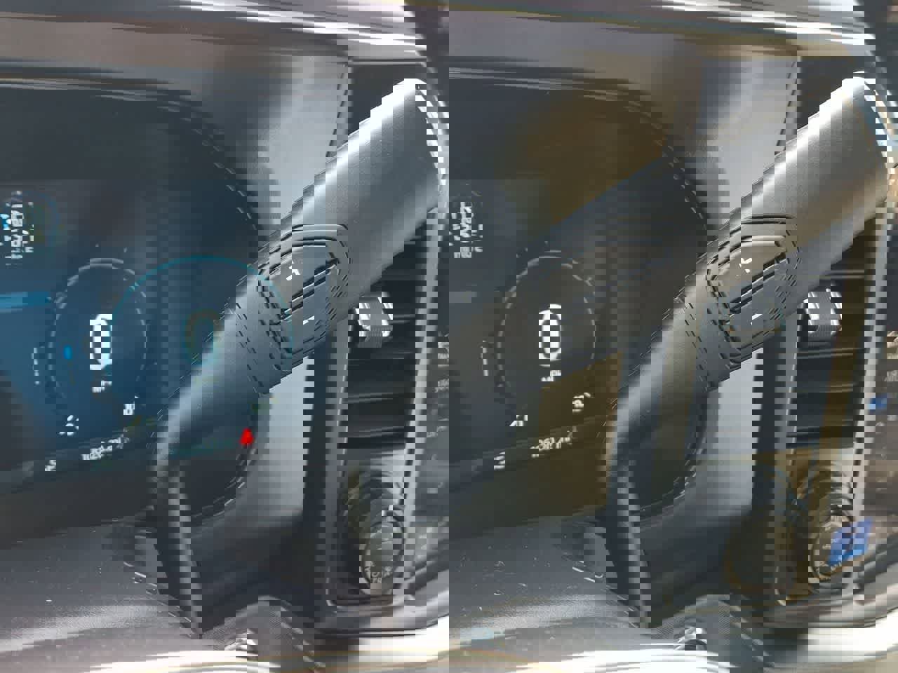 Used 2024 Ford F450 Limited w/ FX4 Off-Road Package image 18