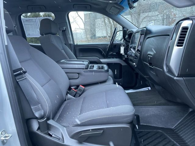 Used 2018 Chevrolet Silverado 1500 LT w/ All Star Edition image 24