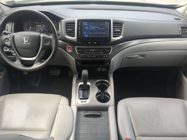 Used 2017 Honda Ridgeline RTL-T image 13