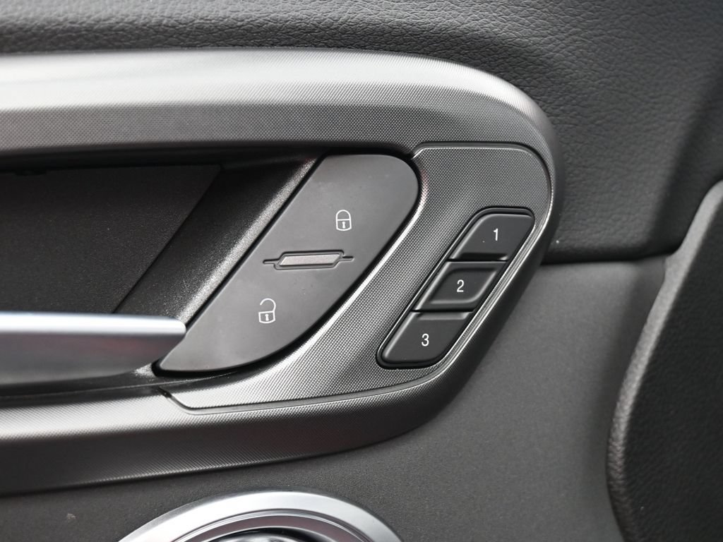Used 2024 Dodge Hornet R/T Plus w/ R/T Blacktop Package AWD/4WD image 17