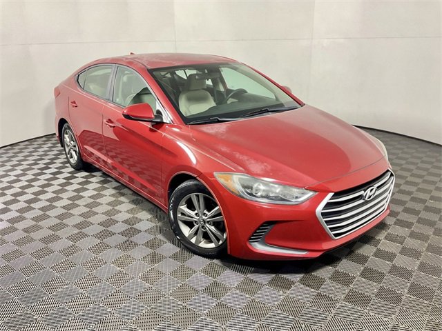 Used 2017 Hyundai Elantra SE image 3