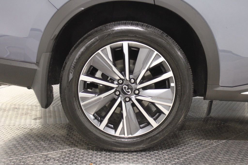 Certified 2026 INFINITI QX60 Luxe w/ Cargo Package image 13