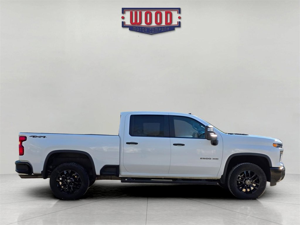Used 2025 Chevrolet Silverado 2500 Custom w/ Custom Value Package image 2
