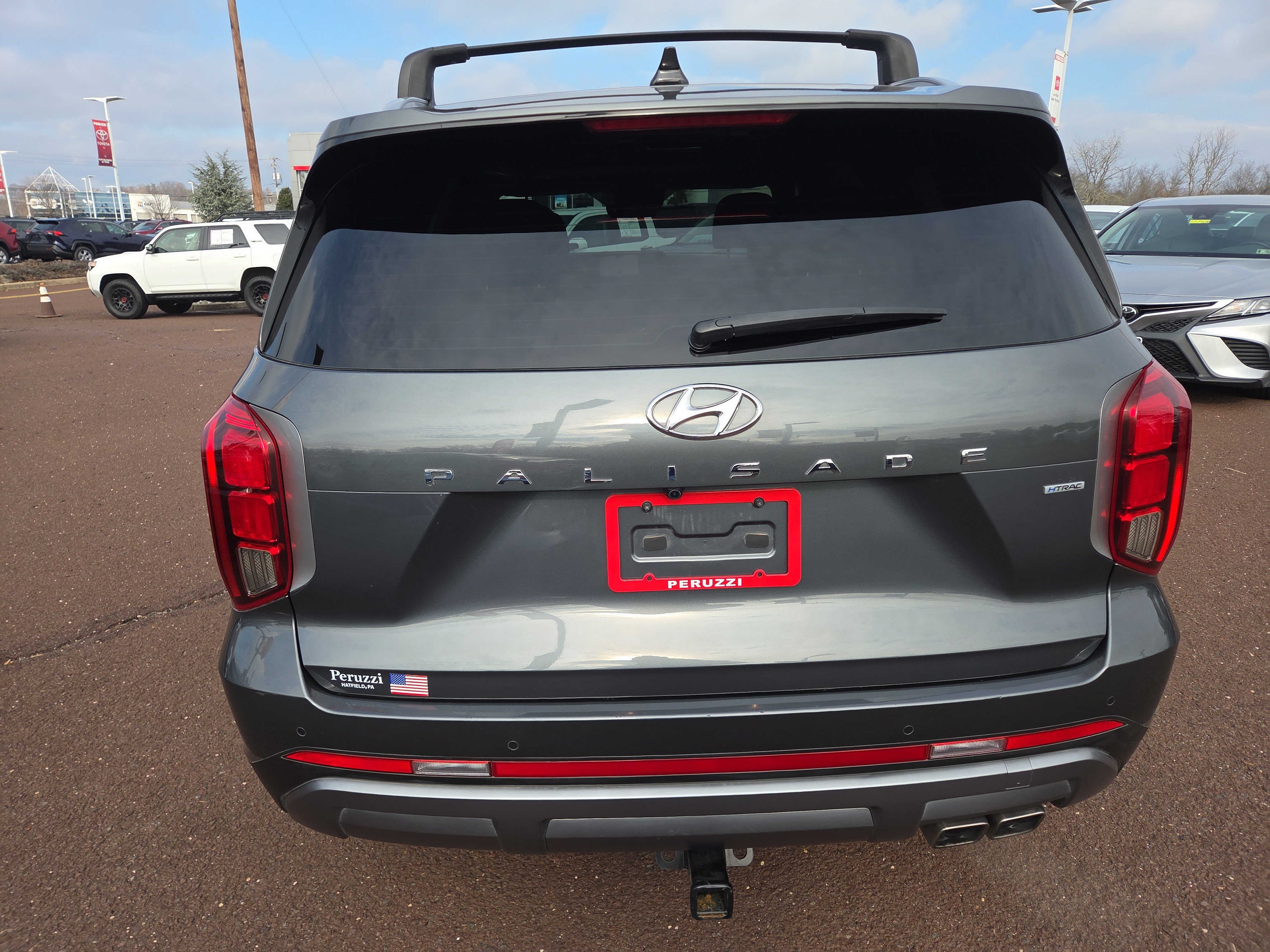 Used 2023 Hyundai Palisade SEL w/ Premium Package image 4