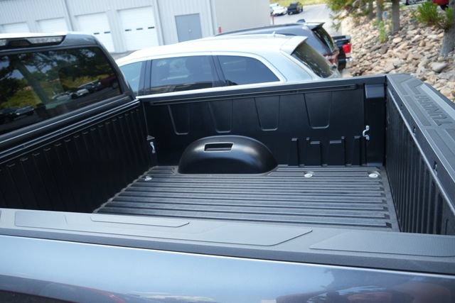 Used 2025 Toyota Tundra SR w/ SR Tow Package AWD/4WD image 10
