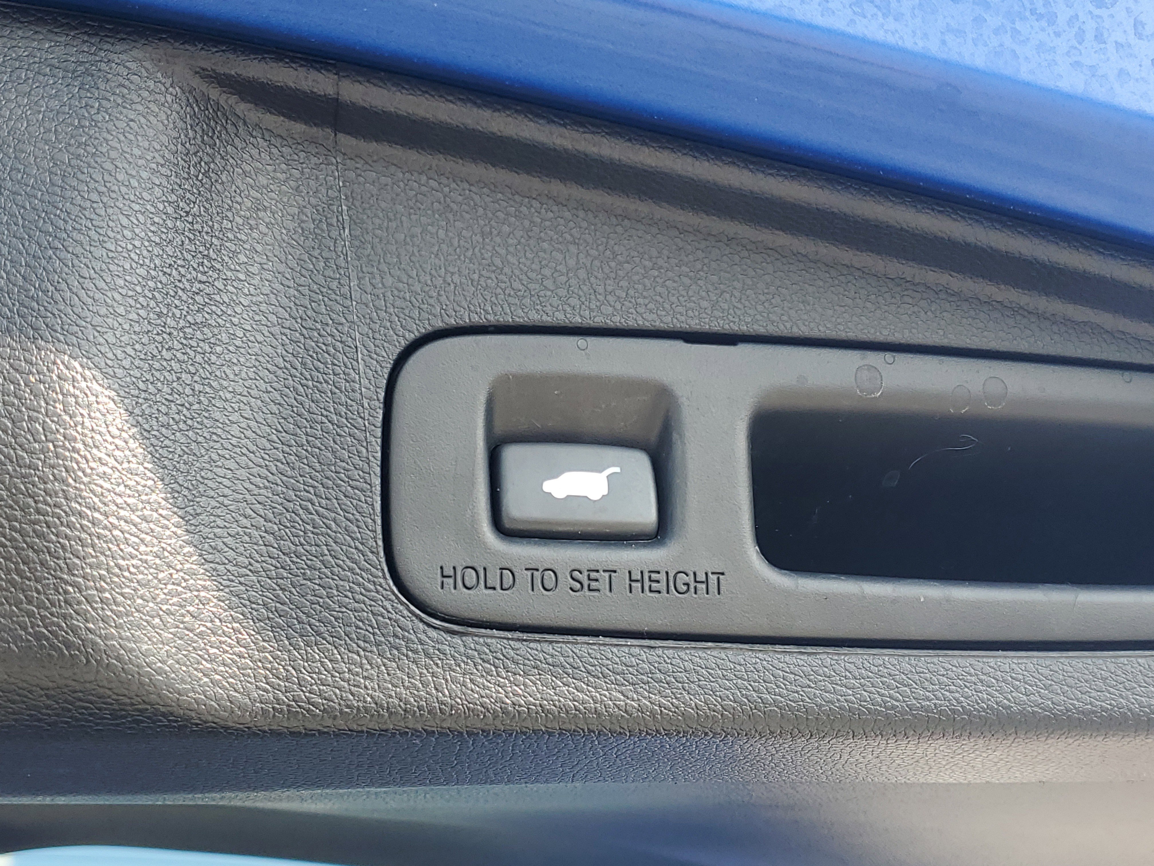 Used 2020 Honda CR-V Touring image 10