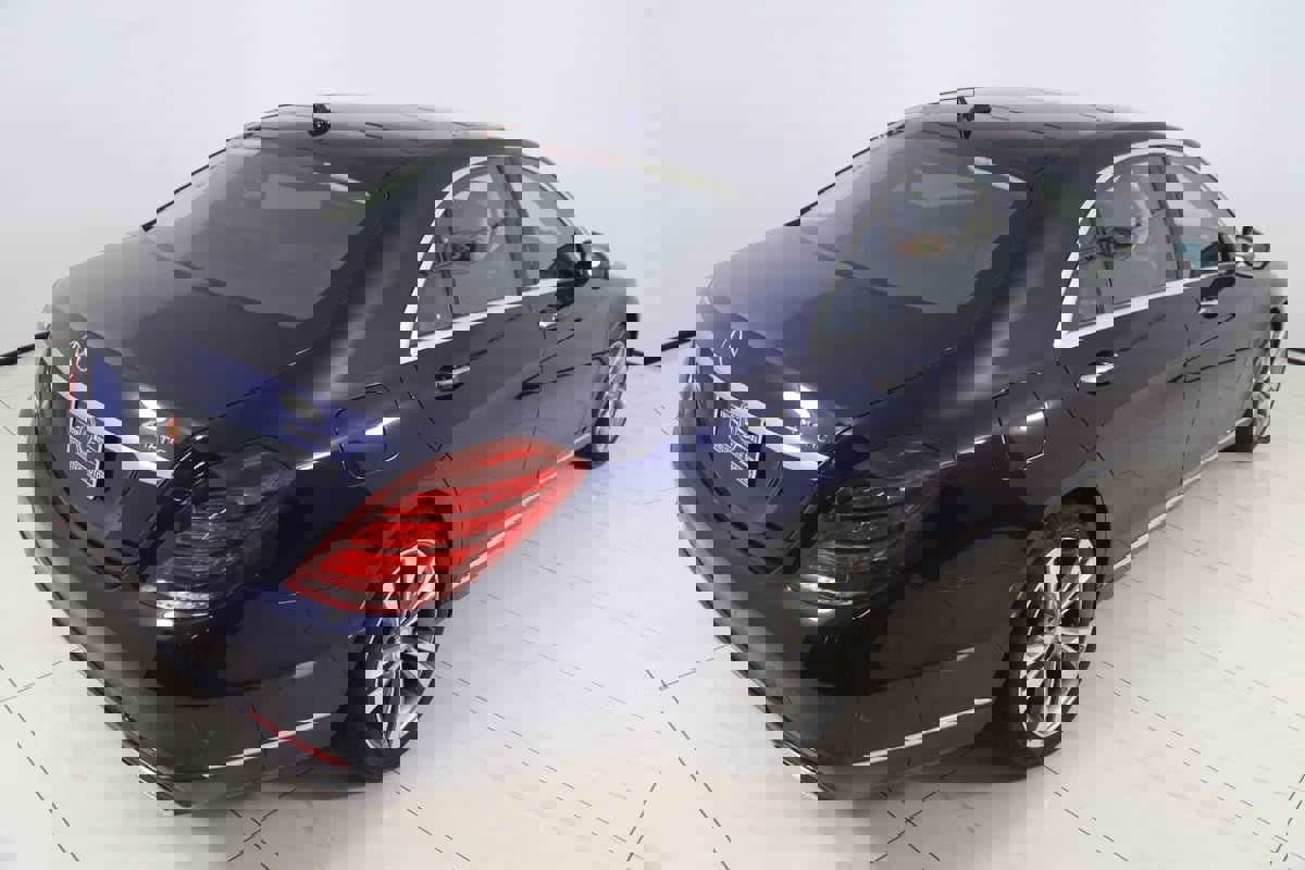 Used 2015 Mercedes-Benz S 550 4MATIC Sedan image 68