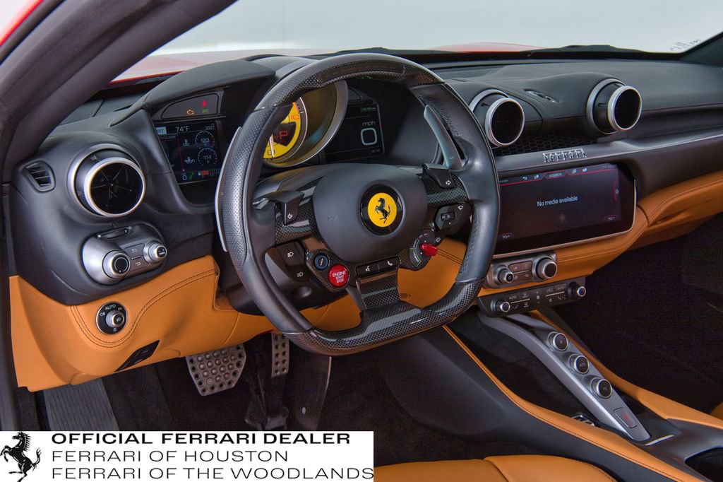 Used 2019 Ferrari Portofino image 16
