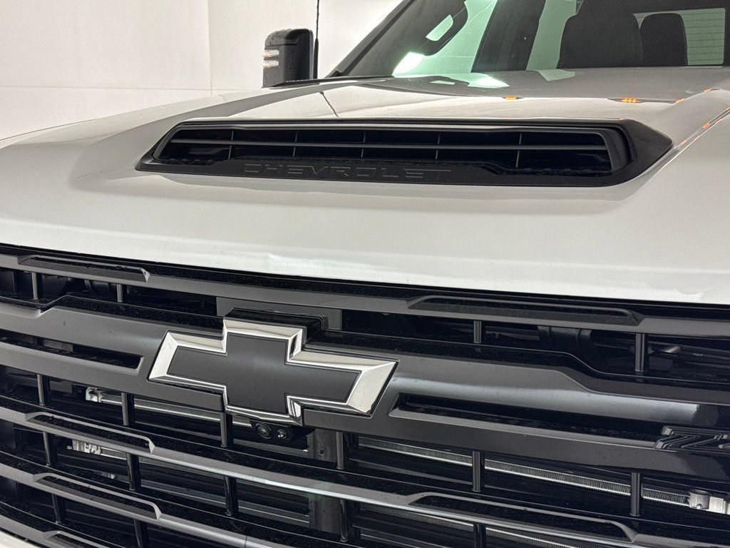 New 2026 Chevrolet Silverado 3500 LTZ w/ LTZ Plus Package AWD/4WD image 36