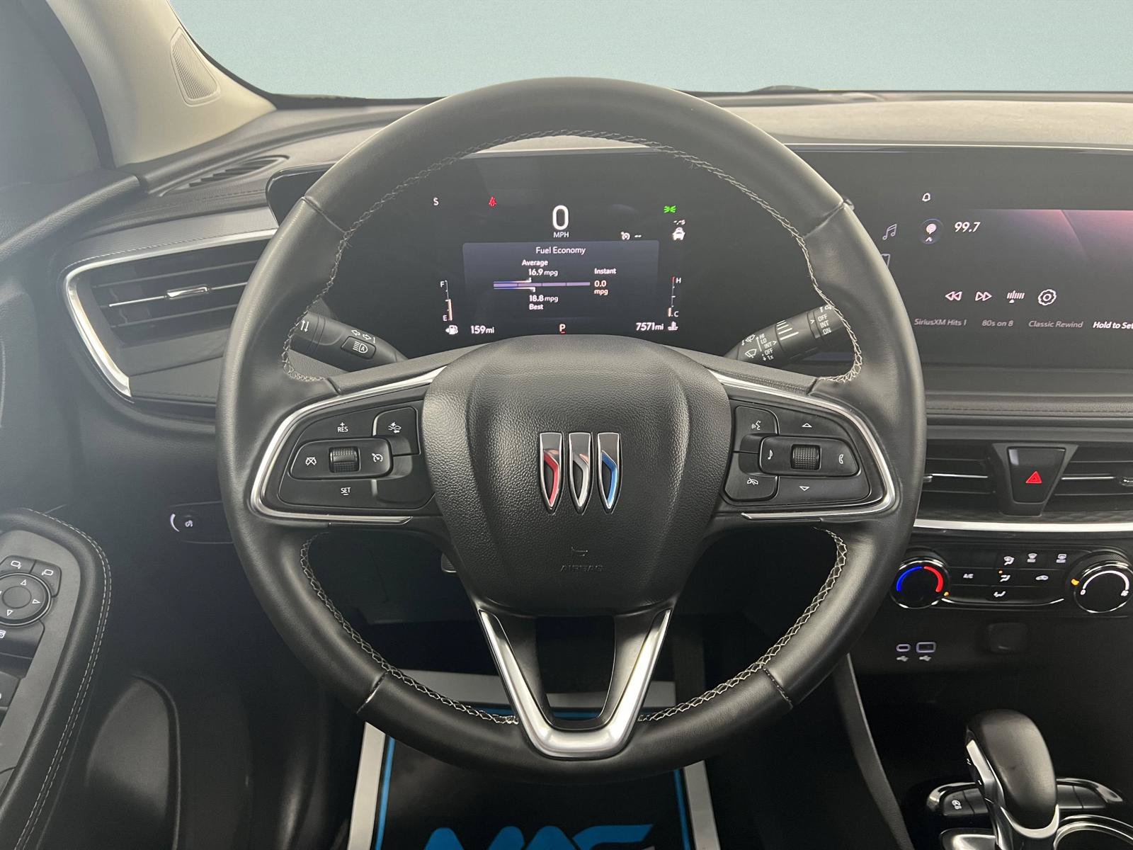 Used 2024 Buick Encore GX Preferred FWD image 26