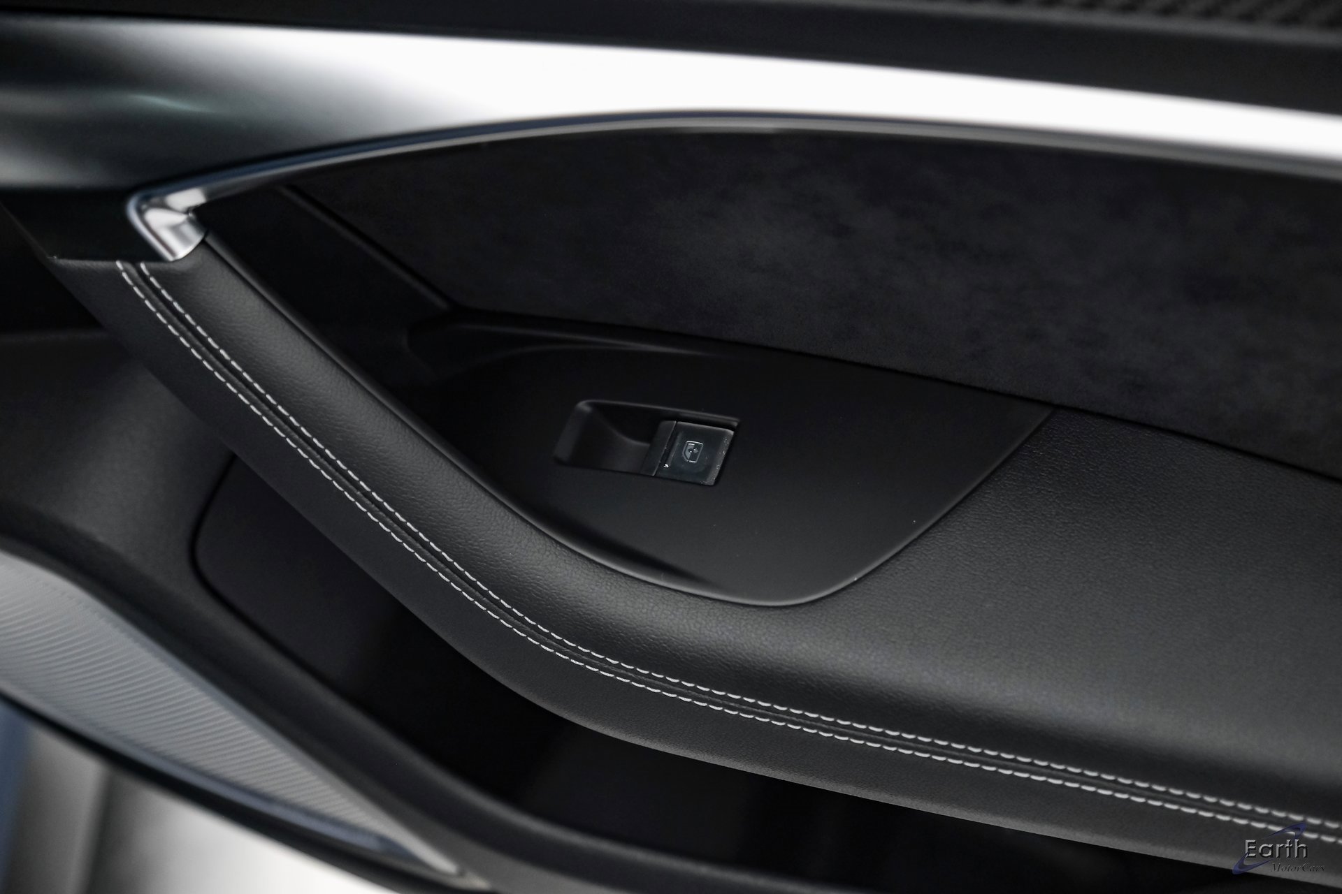 Used 2025 Audi RS 6 performance image 86