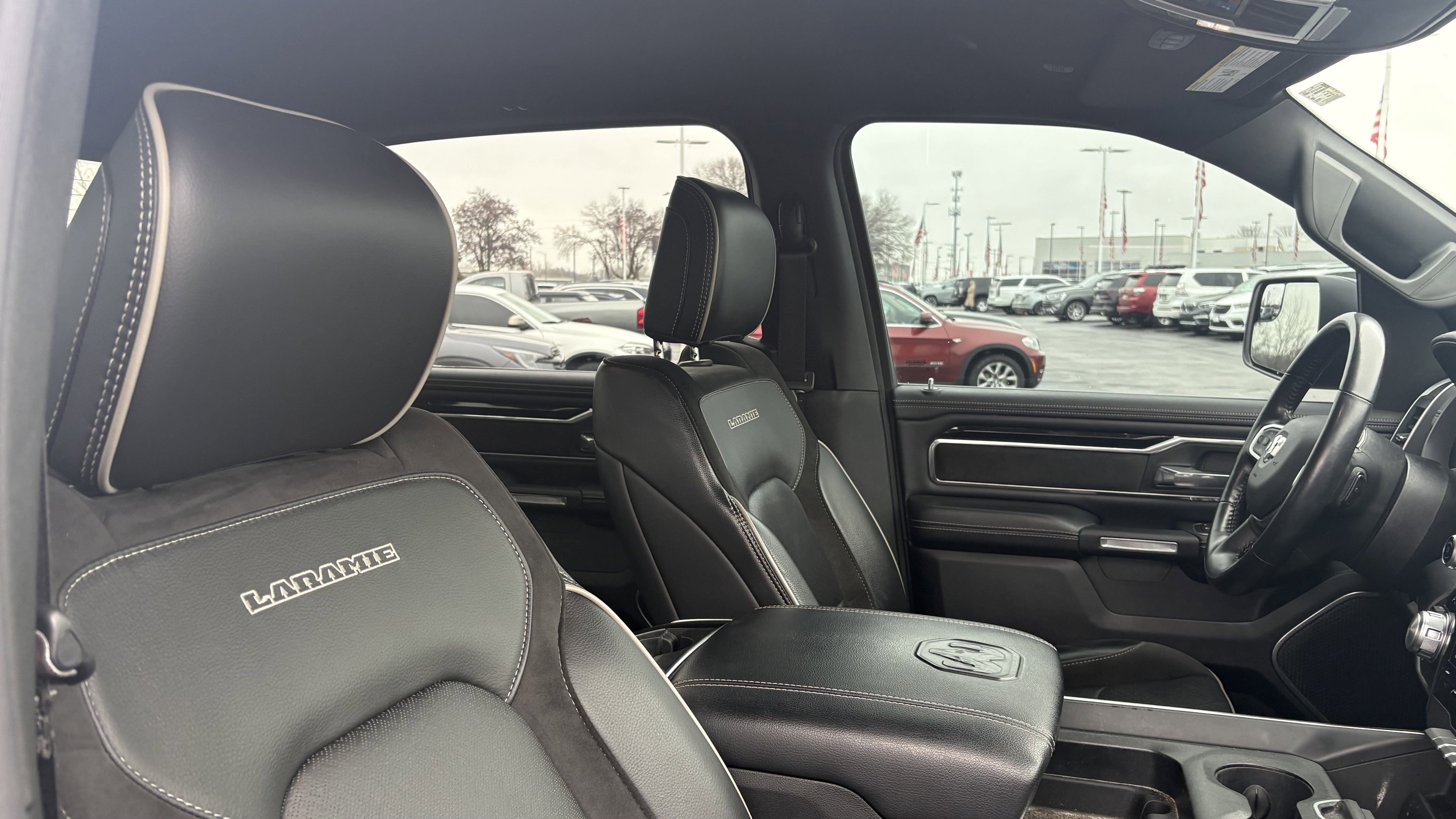 Used 2021 RAM 1500 Laramie w/ Sport Appearance Package image 33