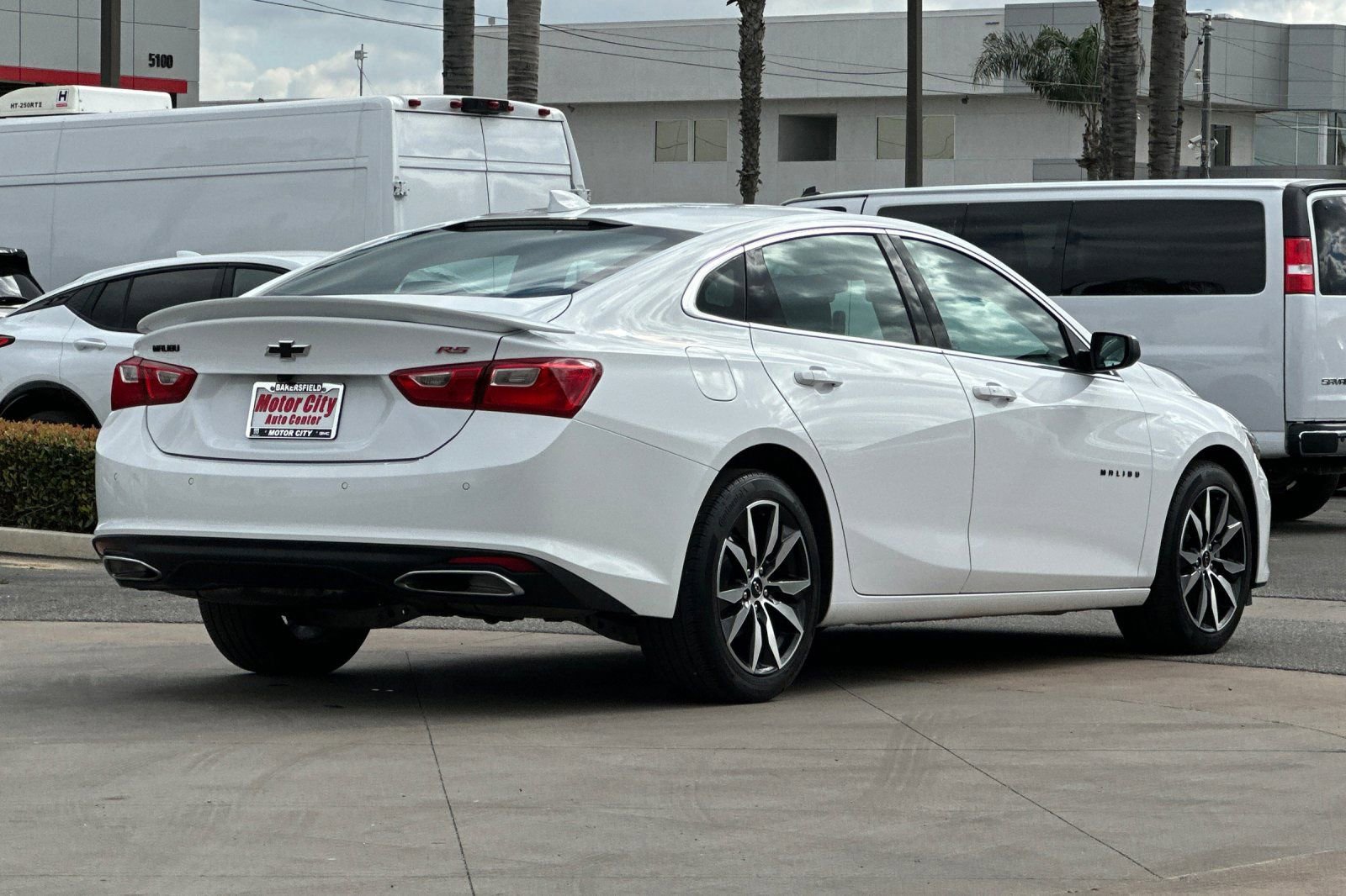 Certified 2025 Chevrolet Malibu RS image 4