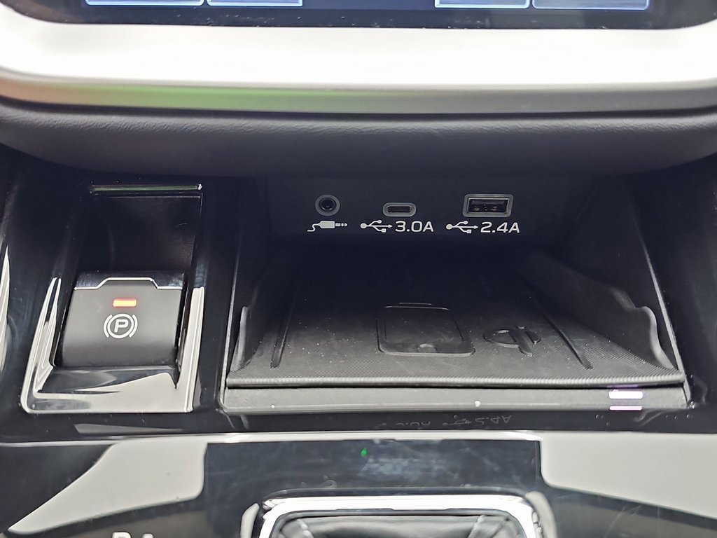Used 2023 Subaru Legacy Limited image 28