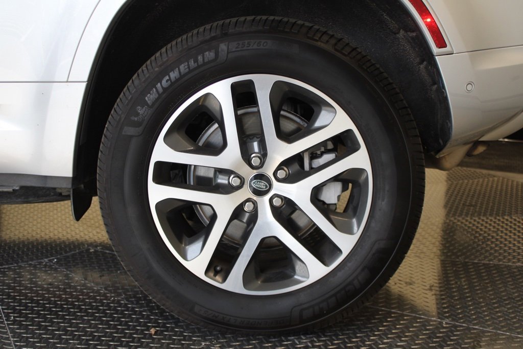 Used 2022 Land Rover Defender 110 XS Edition image 13